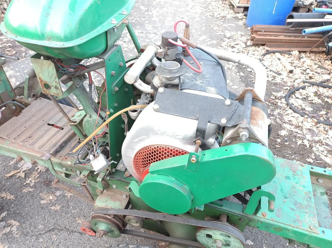 PRODÁM TENTO MALOTRAKTOR - 4