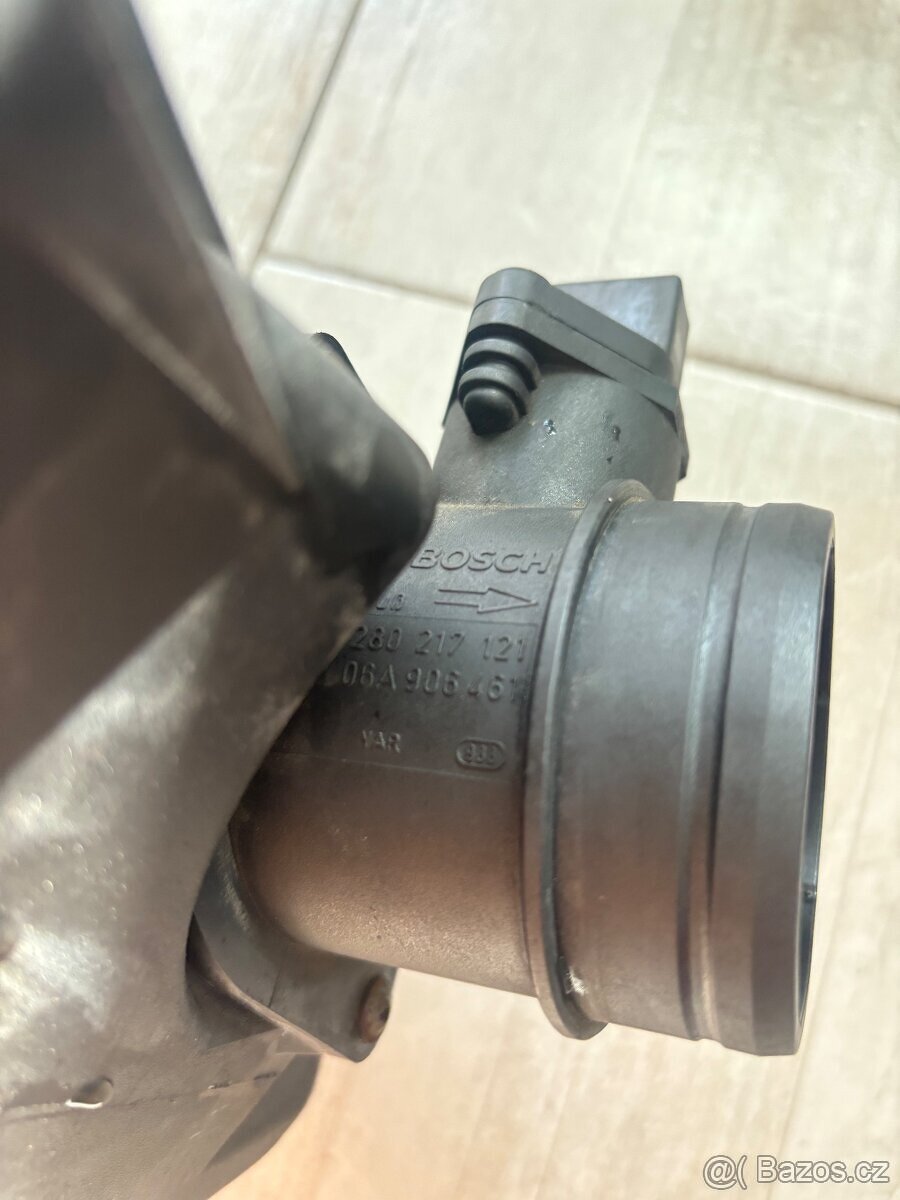 Víko ventilů,Váha vzduchu - 4