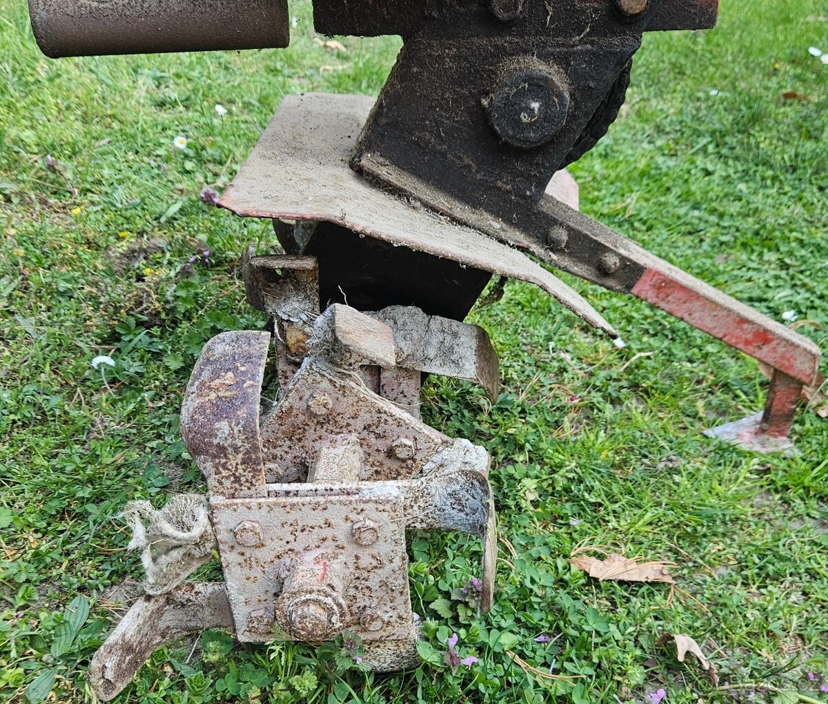 Kultivátor - 4