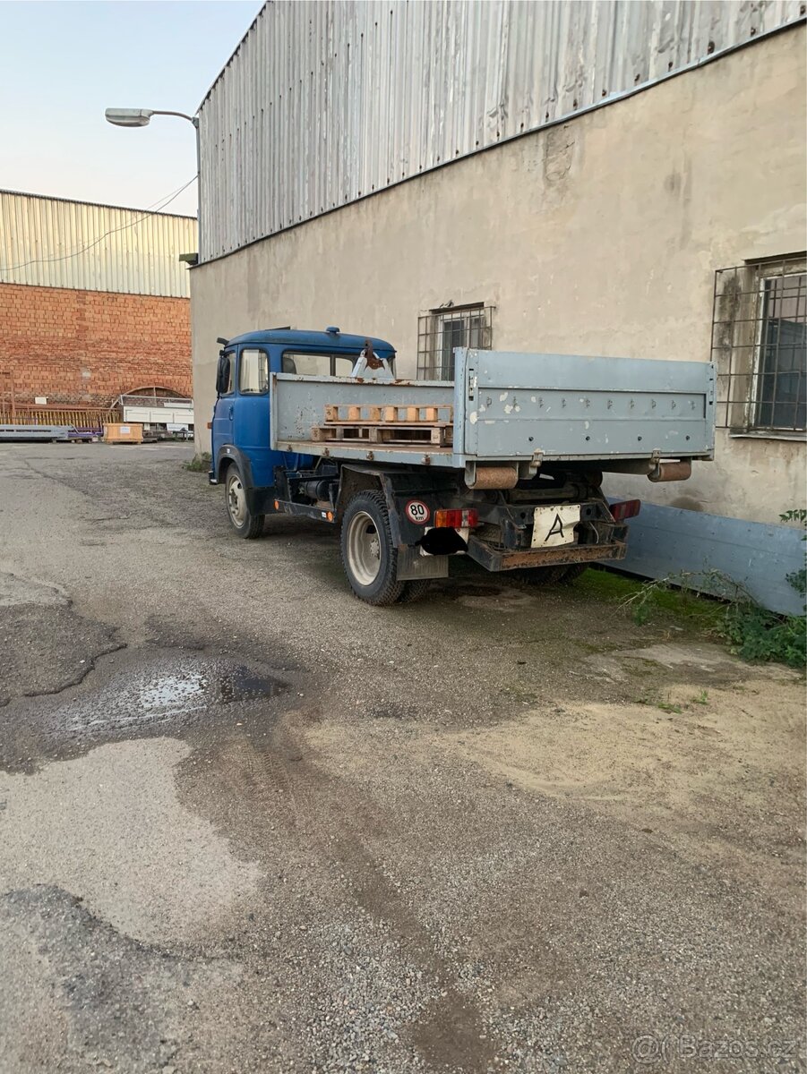 Prodám Avia 31 nosič kontejneru - 4