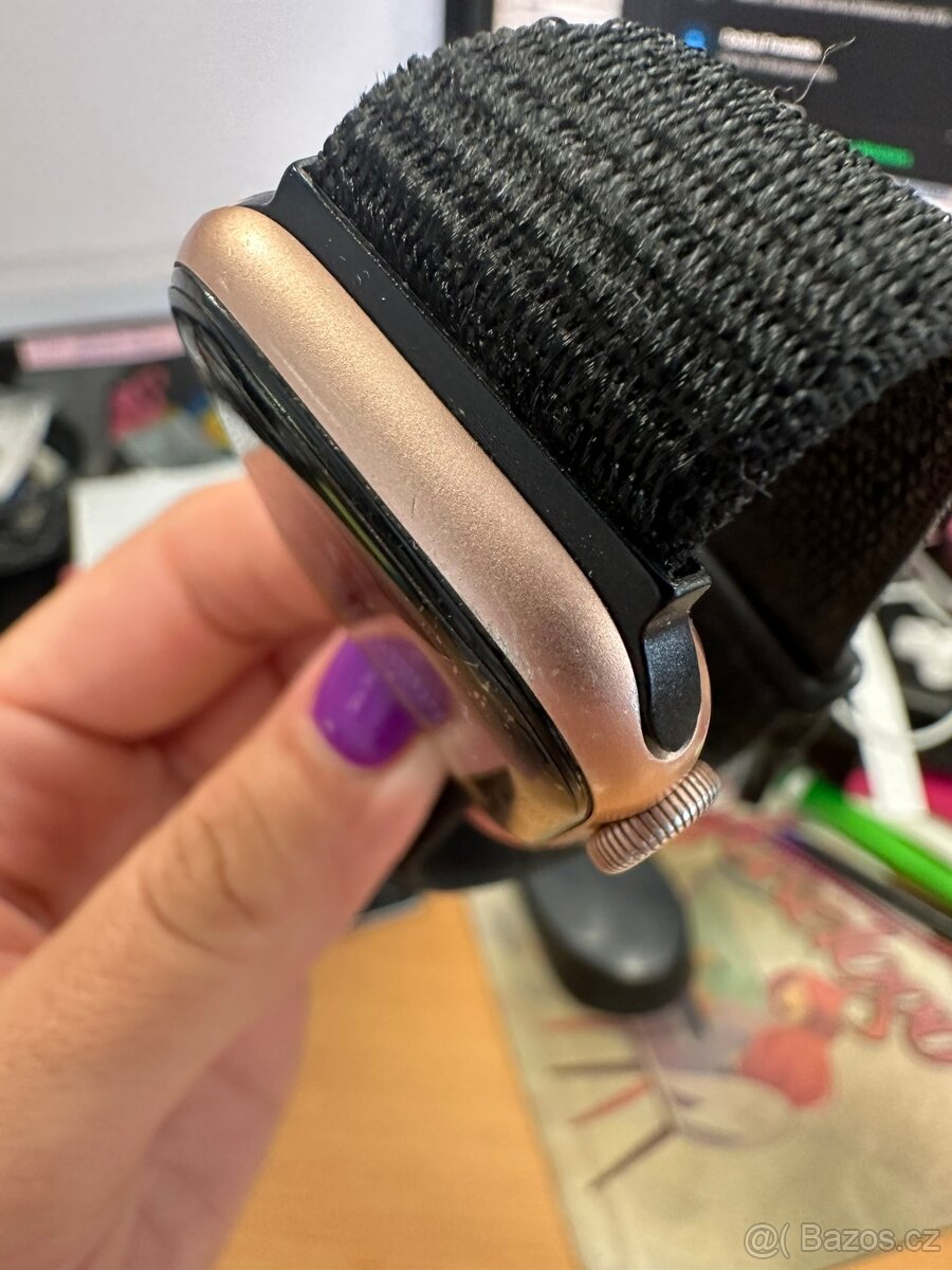 Apple watch SE 44mm - 4