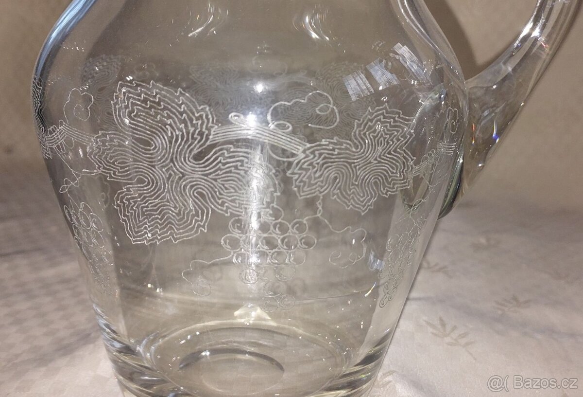 Sada broušených skleniček na víno - 4