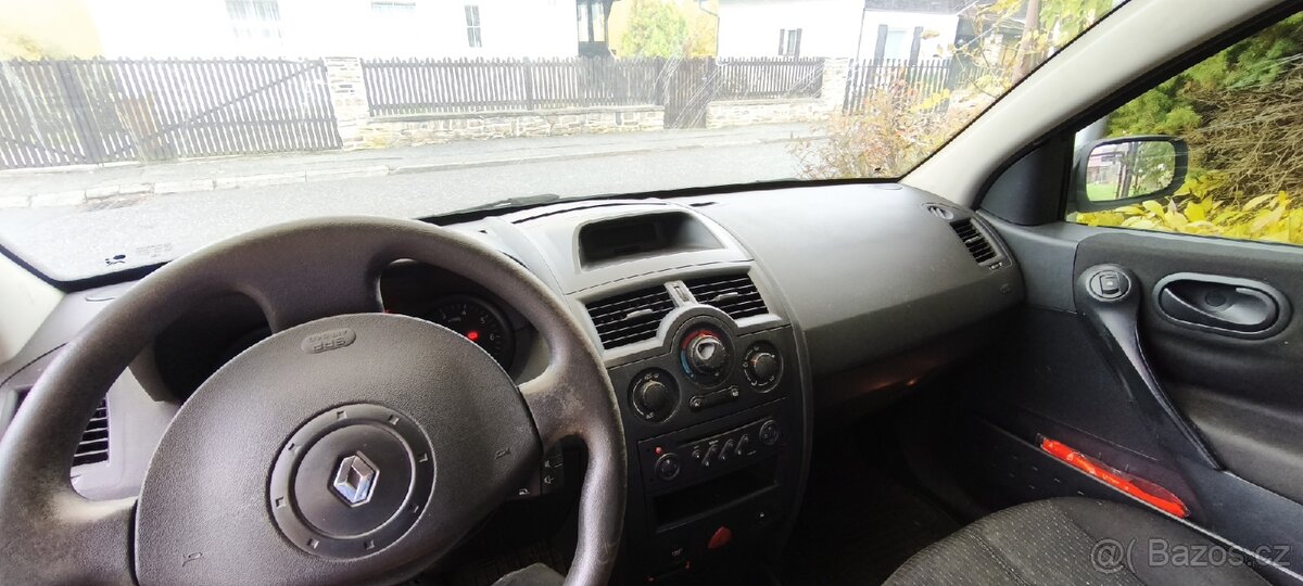 Renault Megane 2 1.6 i benzin 2004 - 4