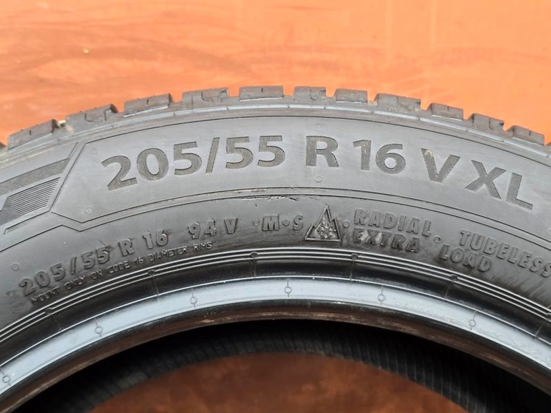 Celoroční Barum 205/55/16 XL - 4