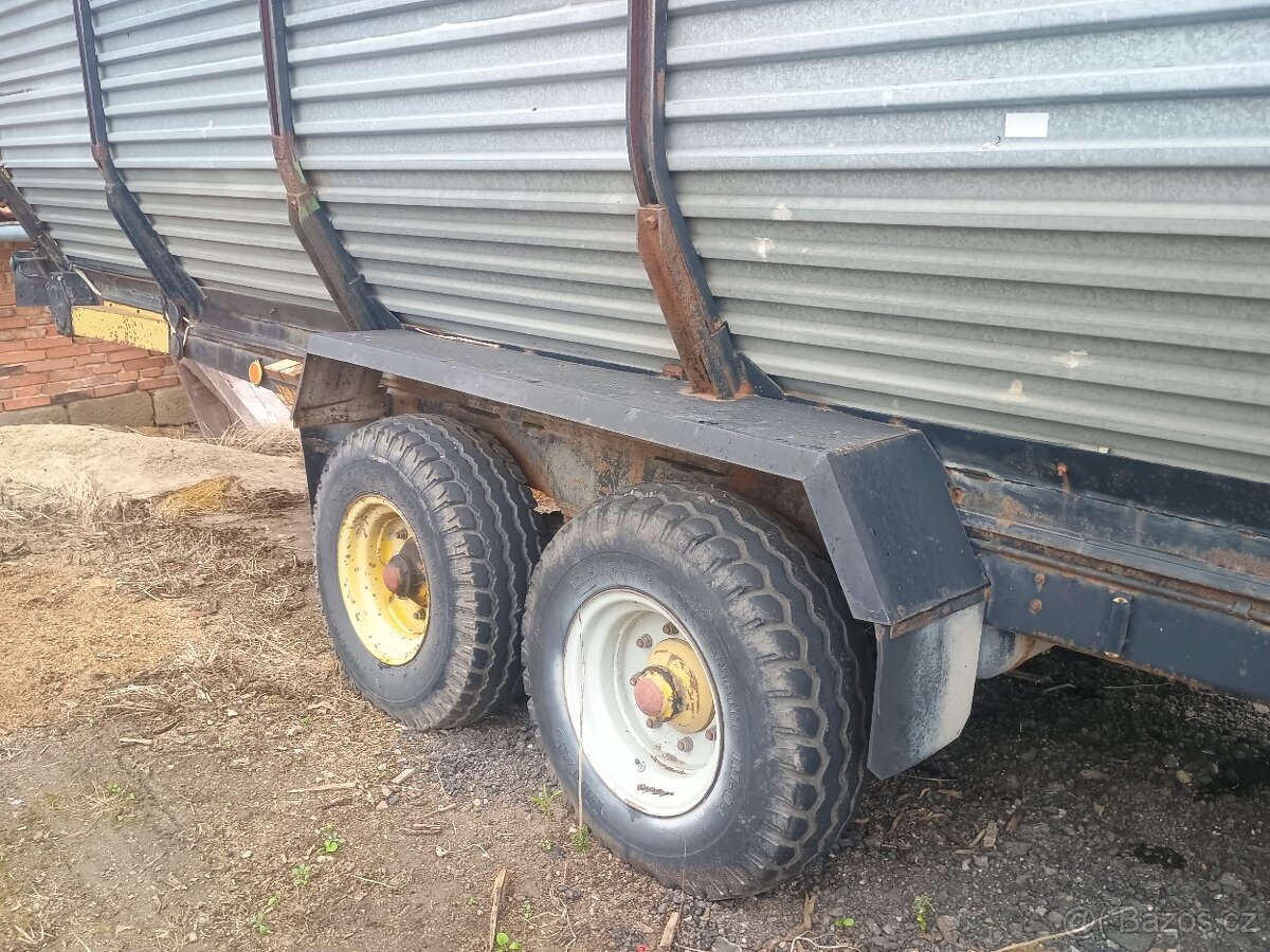 Sběrací vůz - Horal MV3-0300 - 4