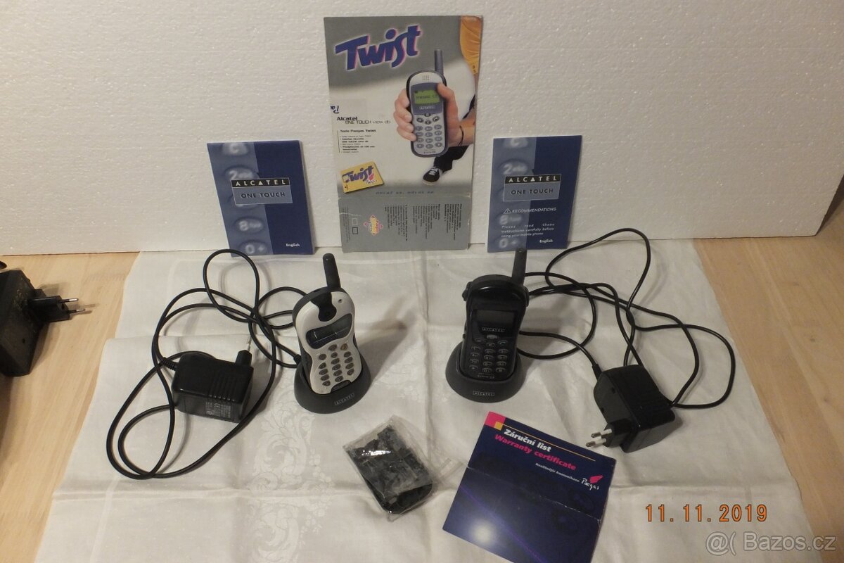 2 staré mobily ALCATEL z roku 2000 - 4