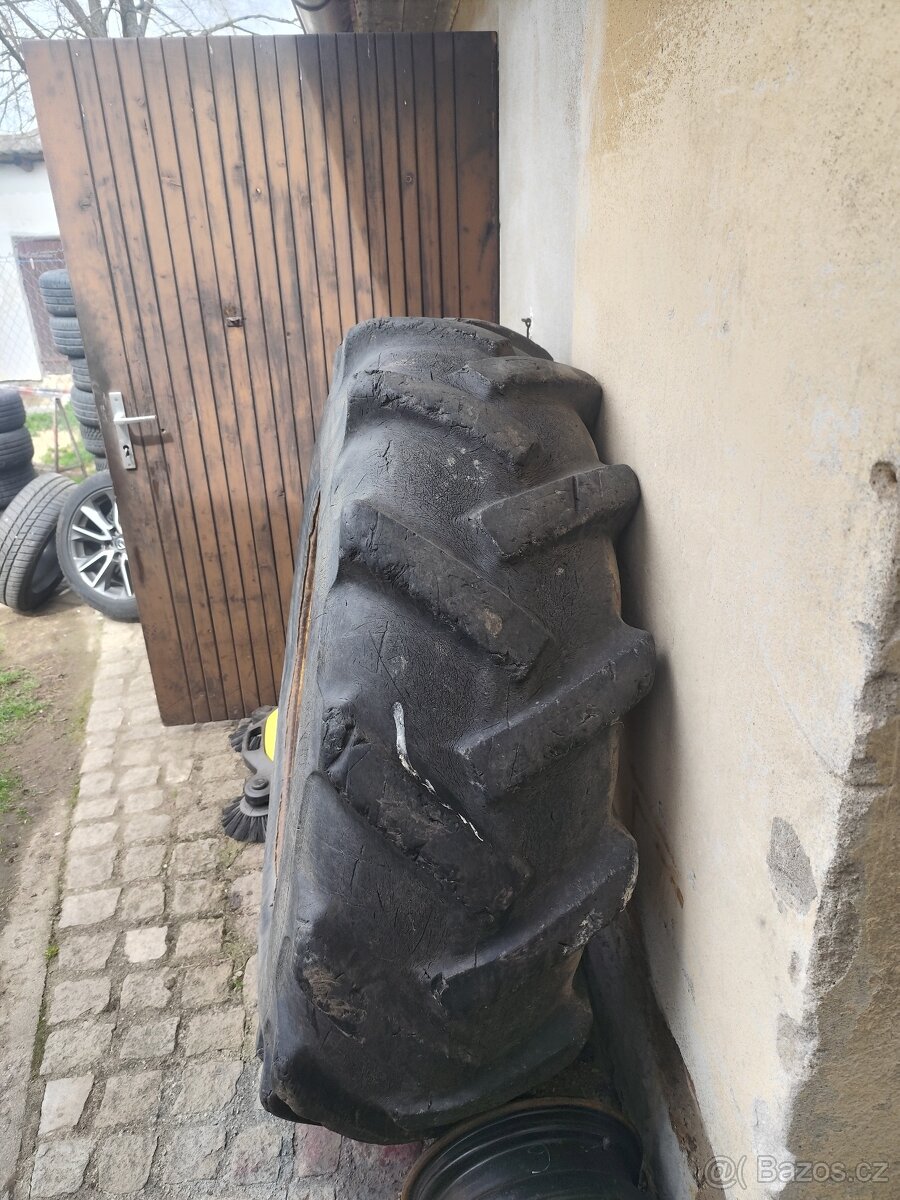 Kola zetor 16.9 -30 - 4