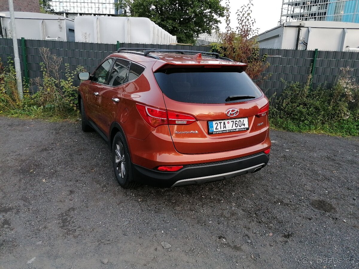 Hyundai Santa Fe - 4