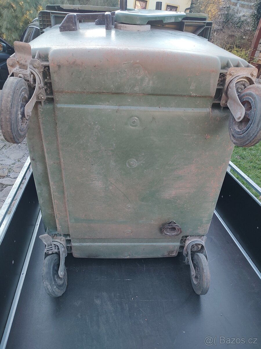 Plastový kontejner - 4