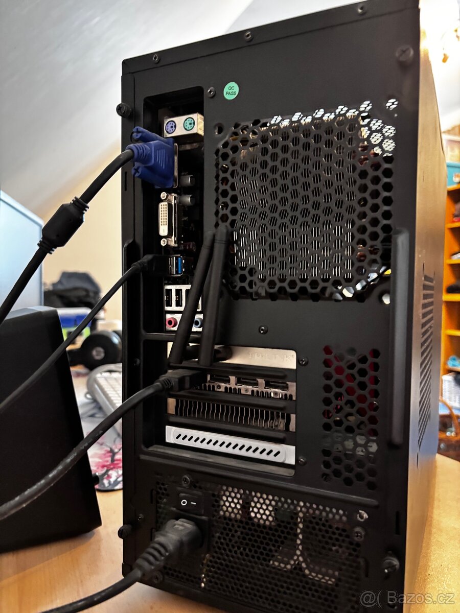 Herní počítač - 4