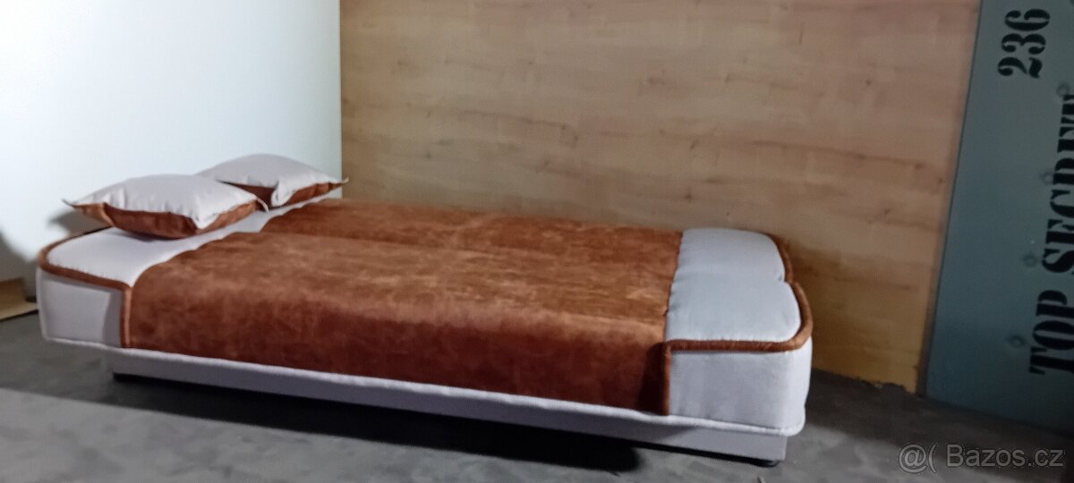 Prodám nový trojsed - 4