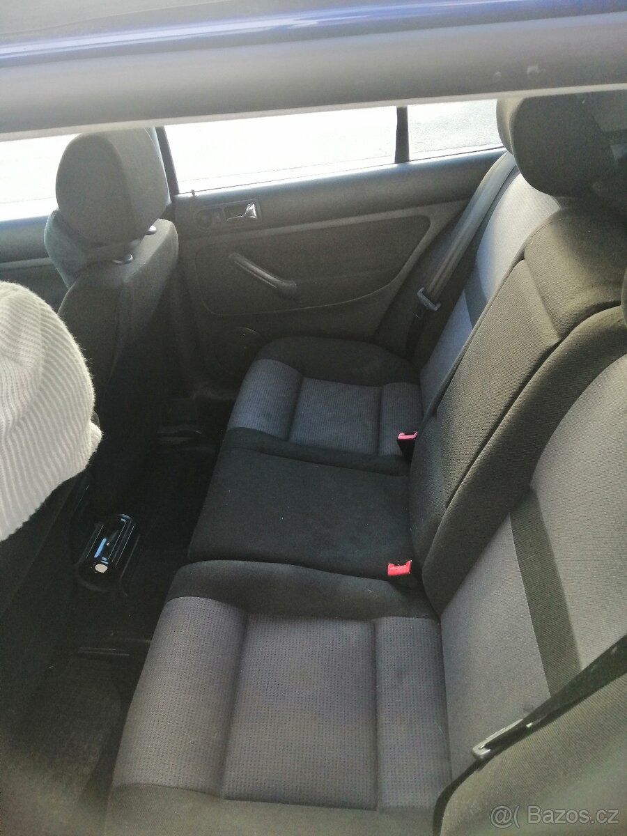 VW Golf IV 1.4 16V na díly - 4
