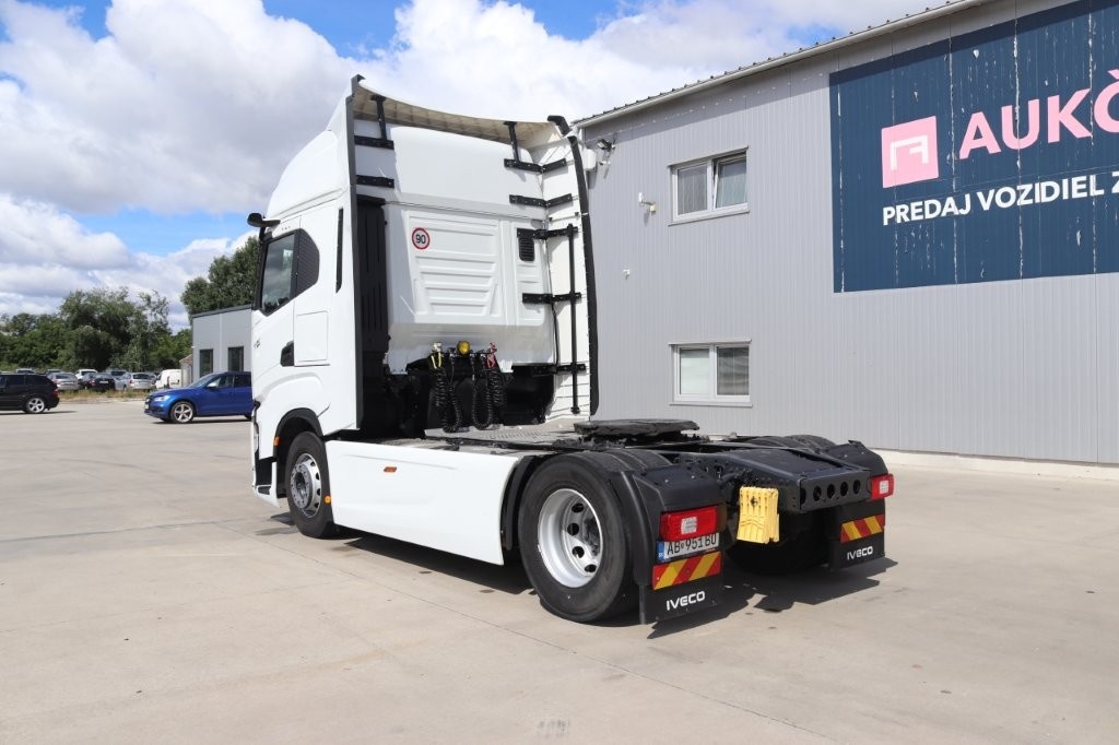 IVECO AS440ST/P - 4
