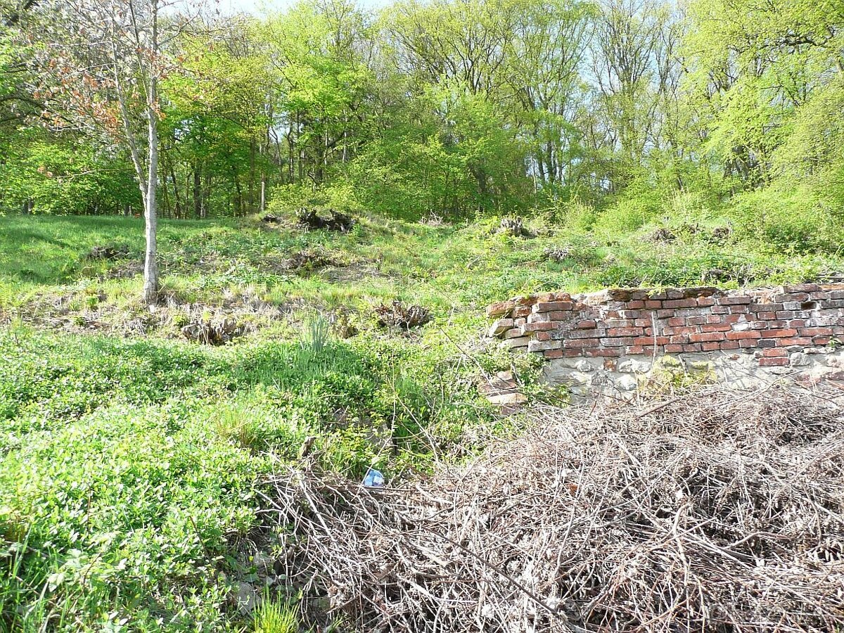 prodej stavebního pozemku V Krupce - Unčín - 4