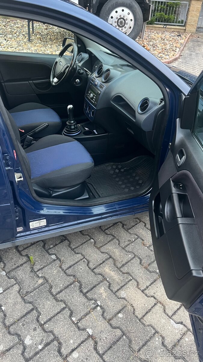 Prodám Ford fiesta - 4