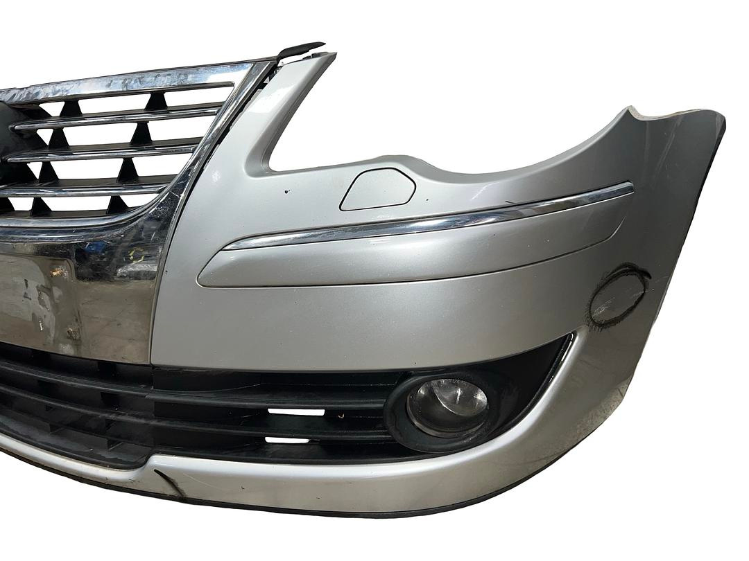 Přední nárazník stříbrná metalíza LA7W VW Touran 1T2 FL 2007 - 4
