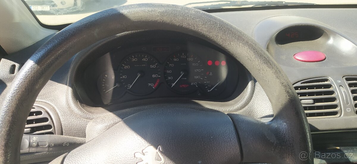 Prodám Peugeot 206 - 4