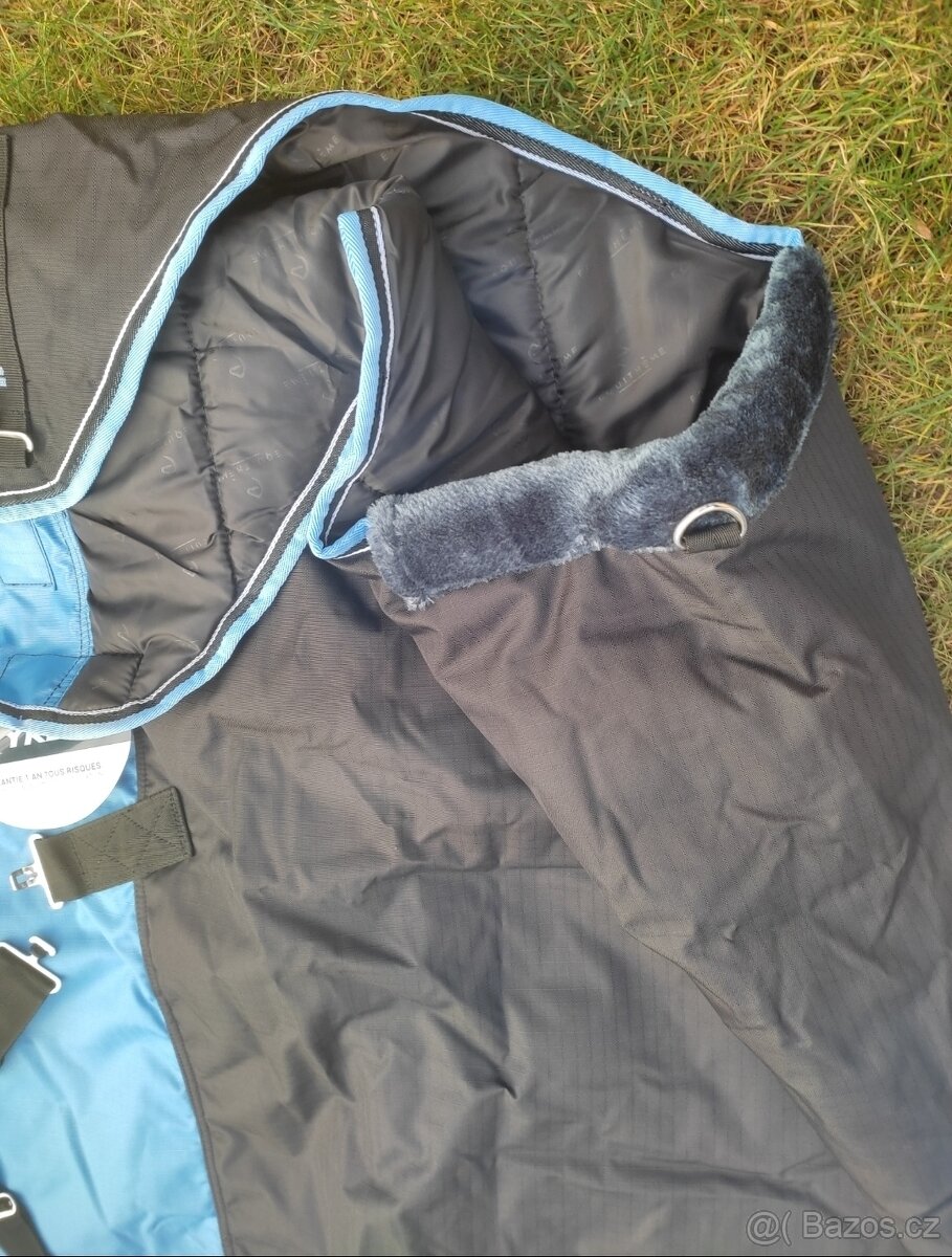 Nová vyběhová deka Equitheme Tyrex 150g - 4