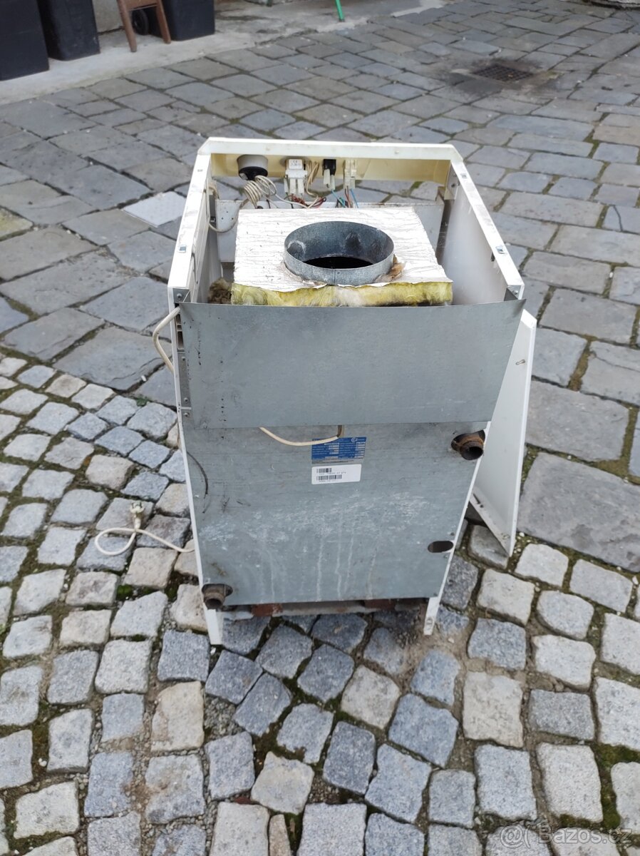 Prodám plynový kotel litinový - 4