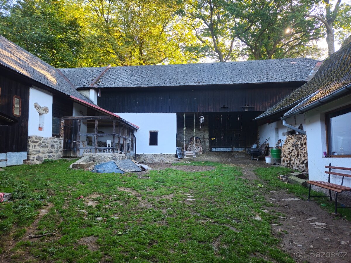 Rodinný dům 3+1, pozemek 2 159m2 - 4