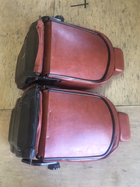 Alfa Romeo - sedačky - 4