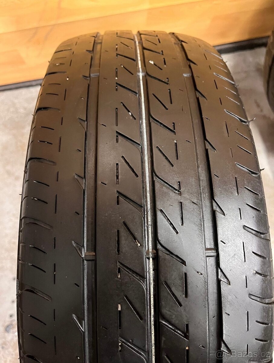 Letní pneu 195/60/16C - 4