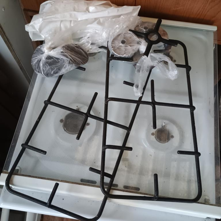 Sporák, plynový vařič + elektrická trouba. - 4