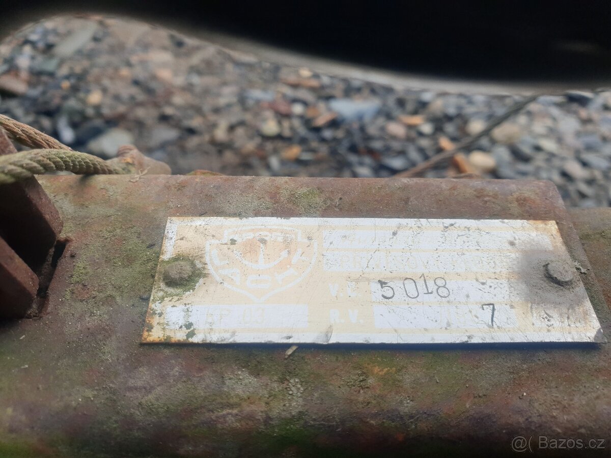 Přívěsný vozík bez TP - 4