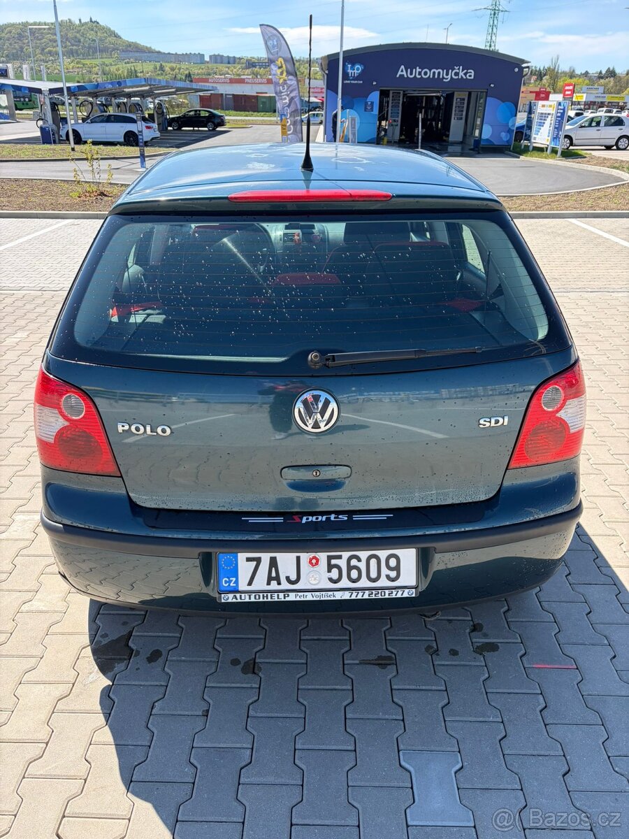 Volkswagen Polo - 4