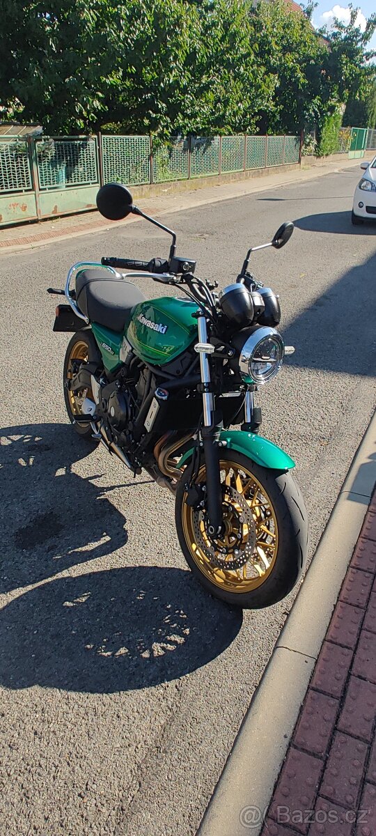 Kawasaki Z 650RS - 4