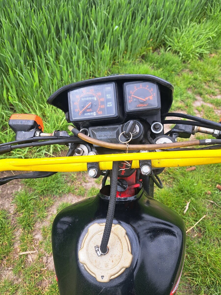 Honda xl 600 pd03 Enduro po opravie nie xr600 xl 250 klx dr