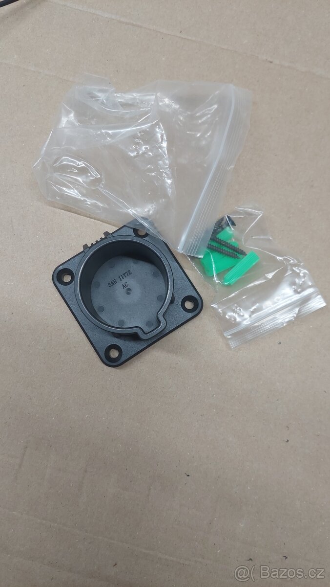 Nabíjecí kabel TYP 1 používaný pro Fiat 500e - 4