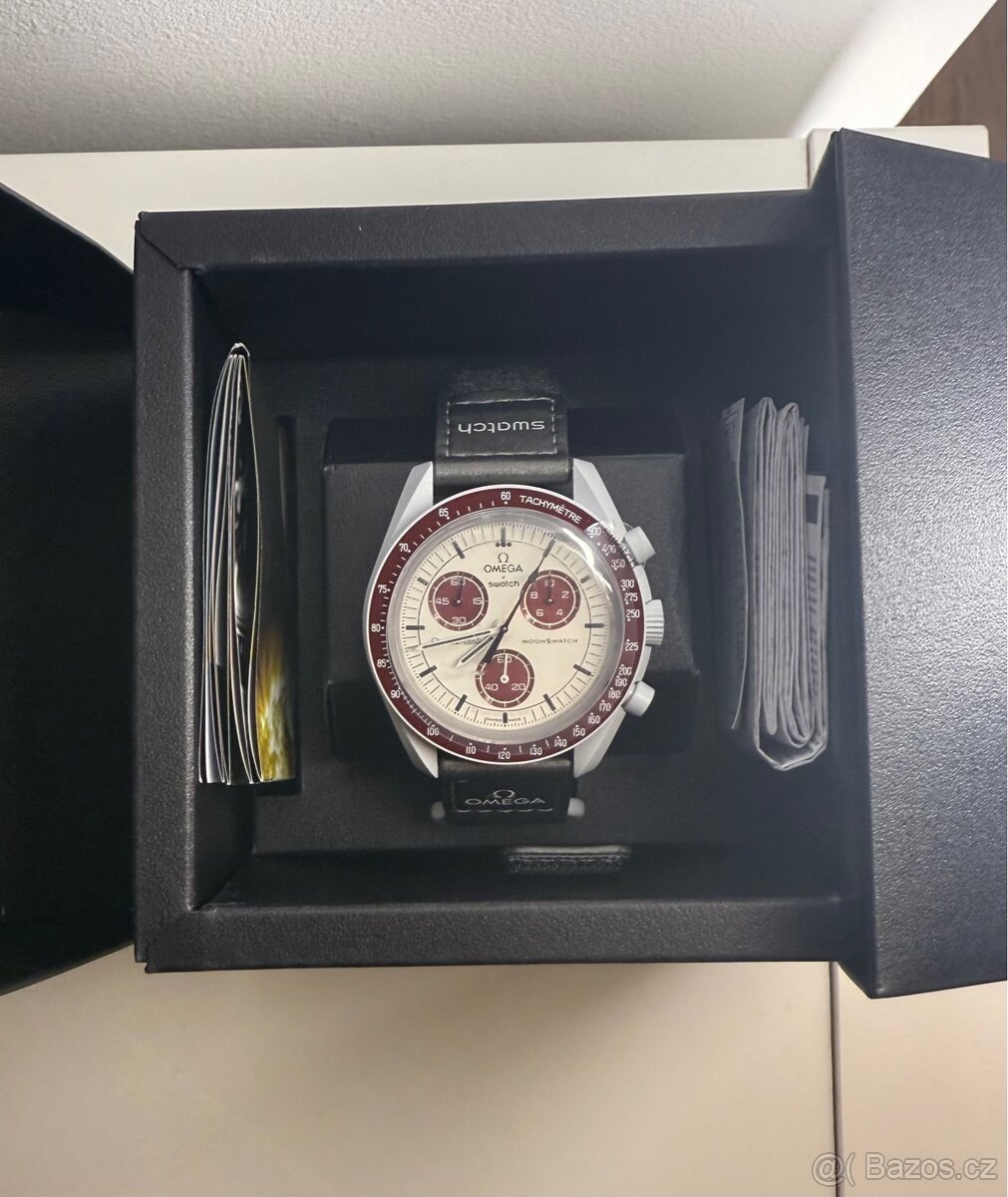 Omega x Swatch - Moonswatch - Pluto - 4