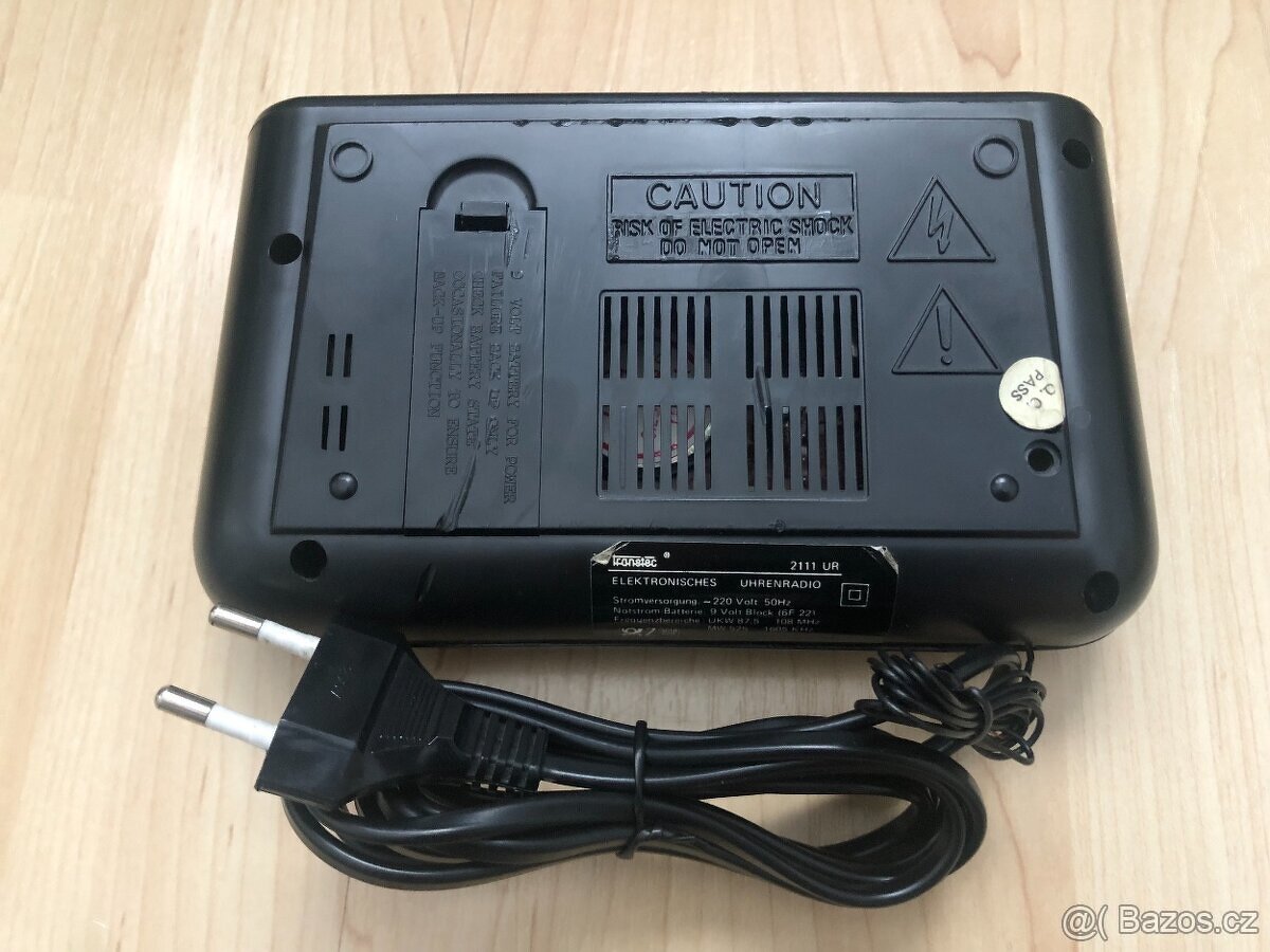 Starý plně funkční Radiobudík Transtec 2111 UR - 4