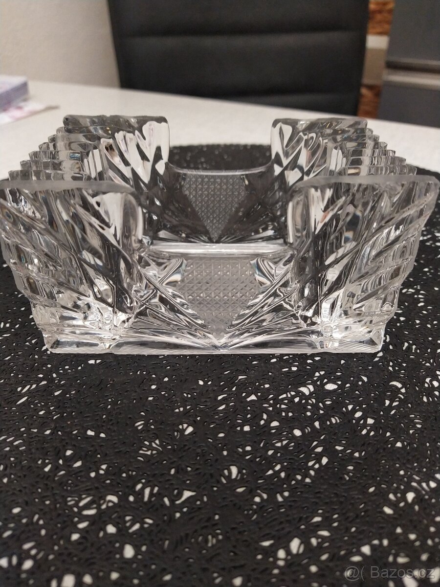 Křišťálový broušený popelník - 4