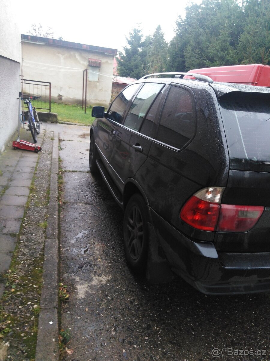 BMW E53 X5 na náhradní díly 3.0D a 4.4i šíbr, navi 16:9 - 4