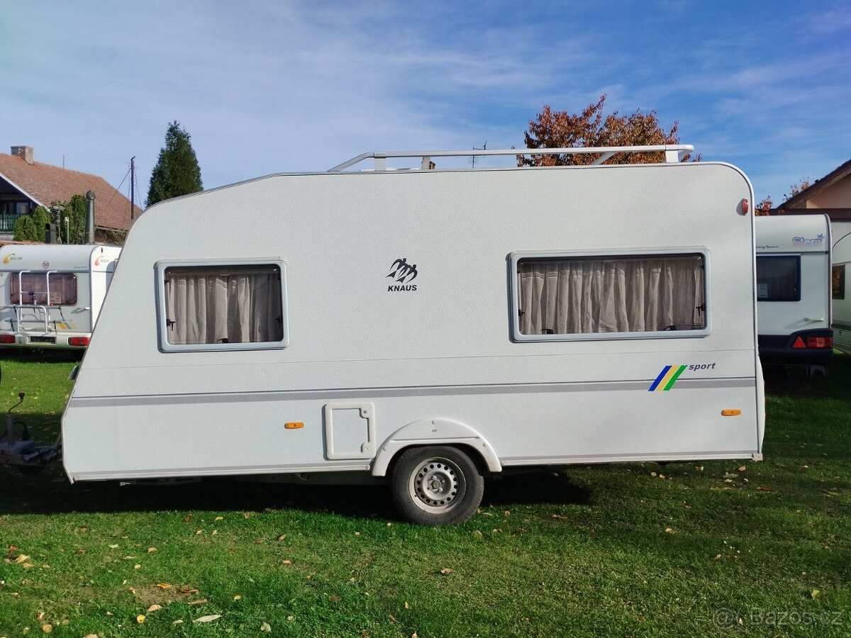KNAUS SPORT 420QD č.734 pro 4. Stan. 1200 kg. R 2003 - 4