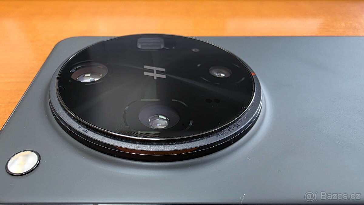 Oppo Find X8 Ultra - 4