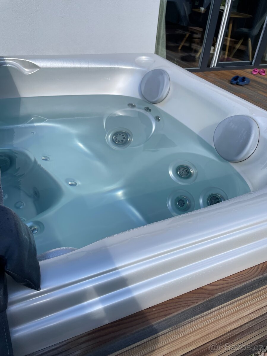 Vířivka USSPA Benjamin - 4