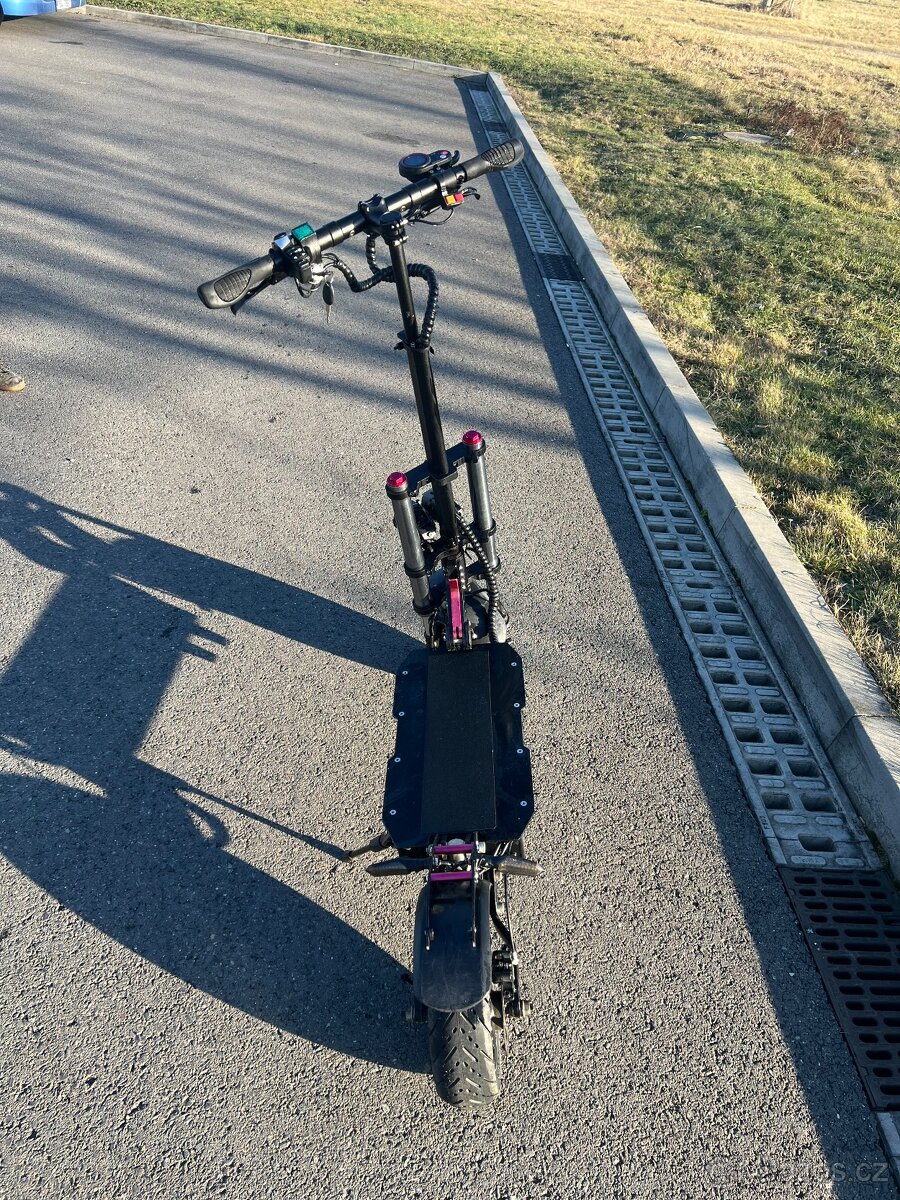 Elektrokoloběžka - 4