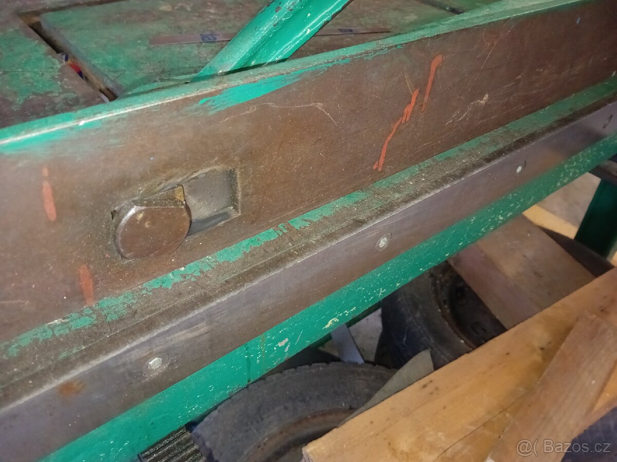 Stolní nůžky na plech 1m - 4