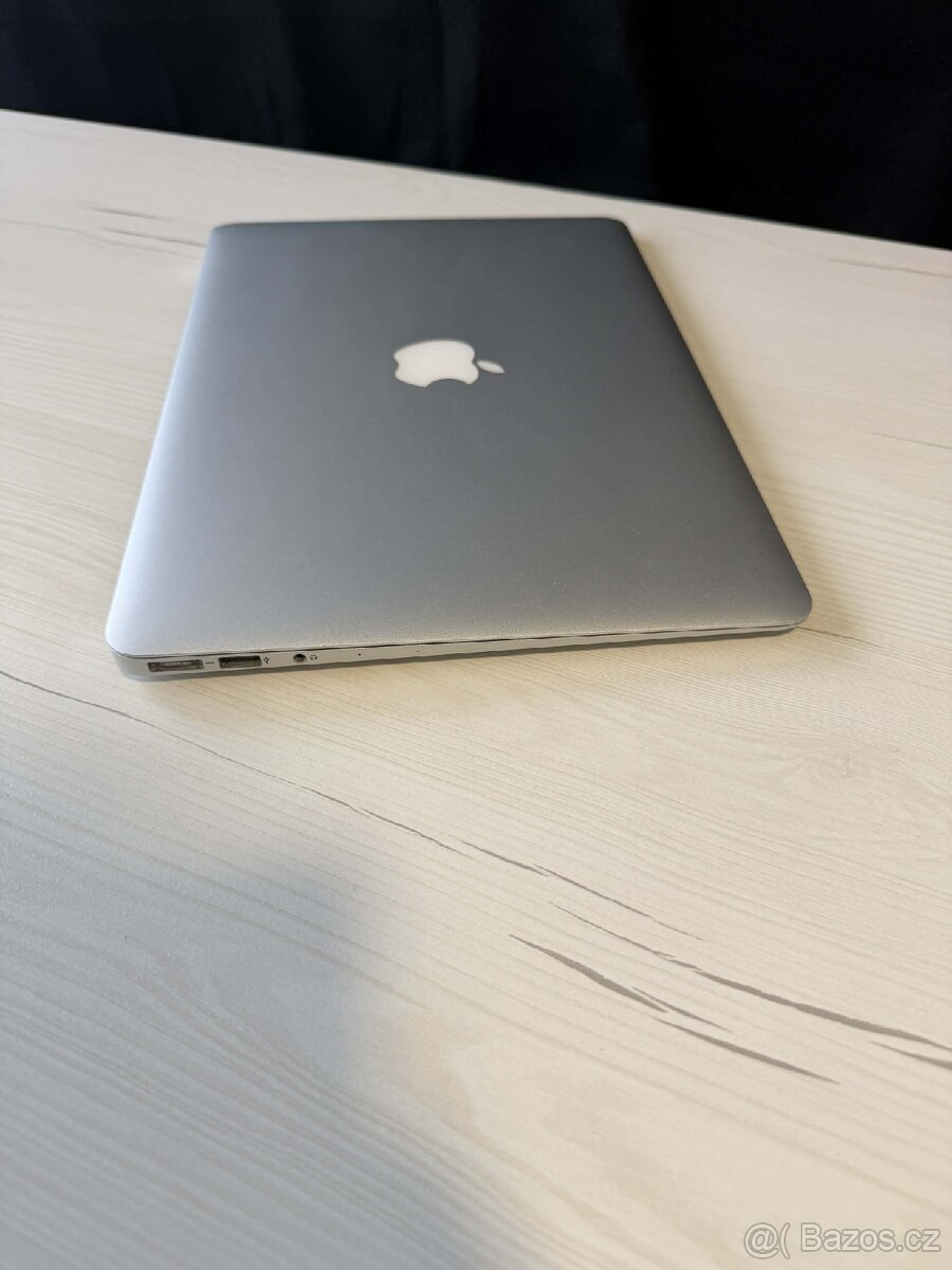 Macbook AIR - 4