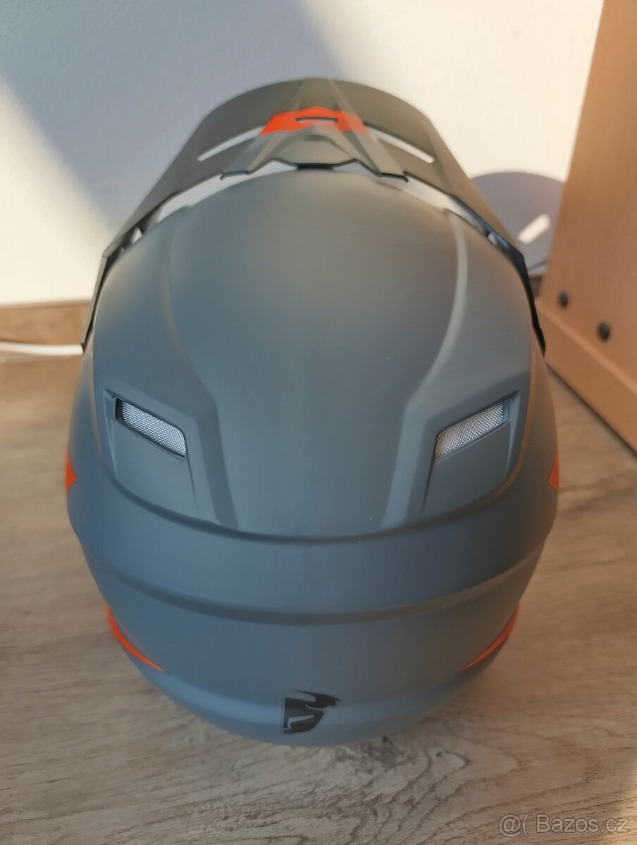 Nová dětská MX přilba Thor, vel.M - 4