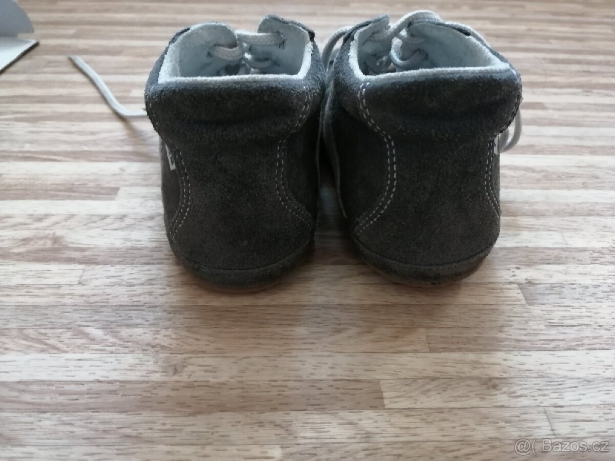 Barefoot kotníčkové Bosé Pegres vel. 24
- 4