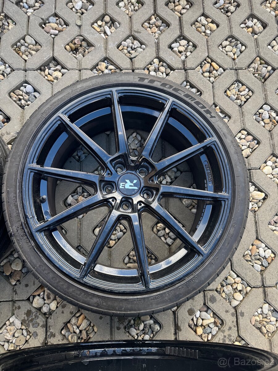 Alu kola R3 5x112 - 4