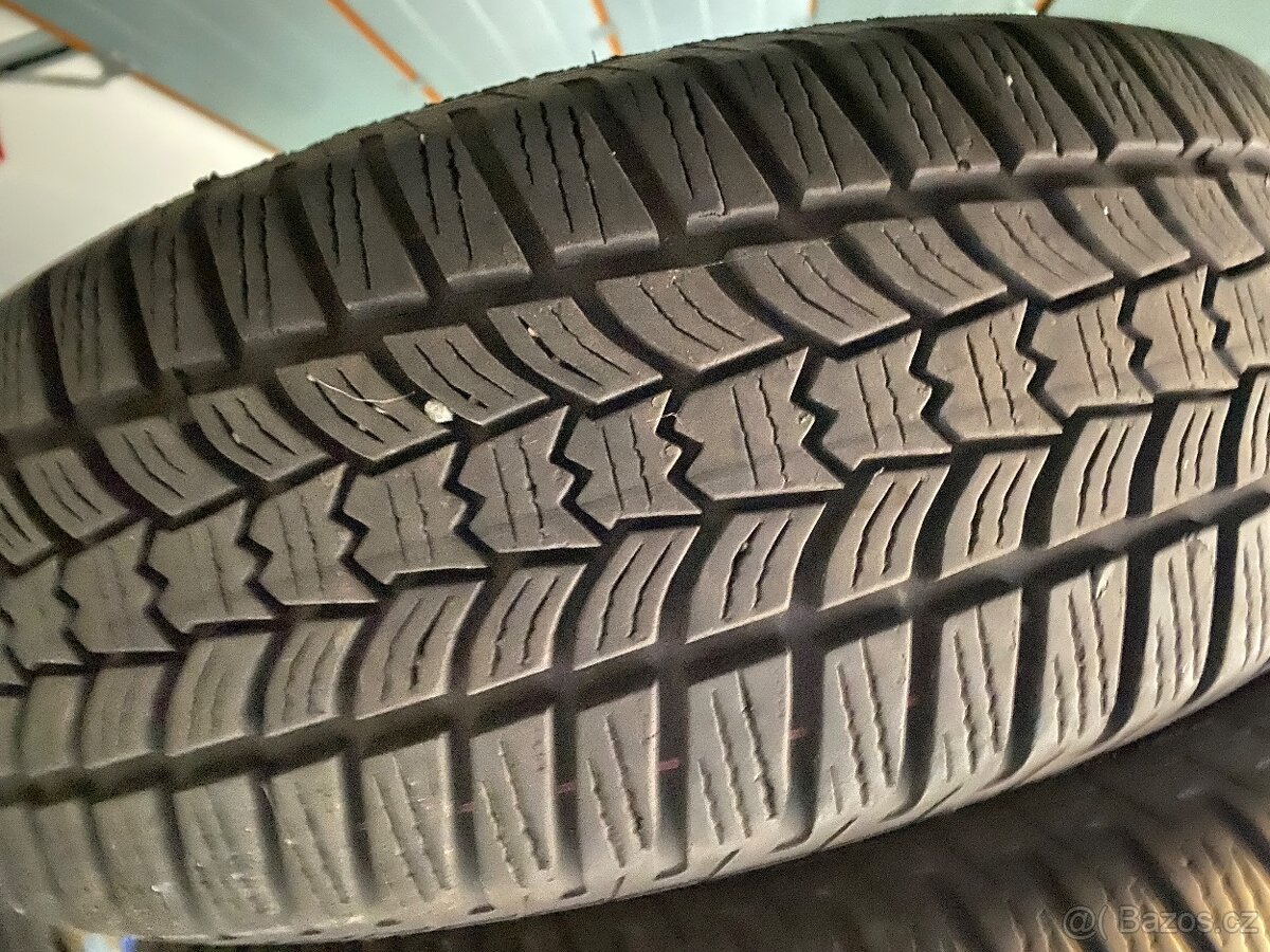 Zimní pneu 205/60/R16 Sava - 4
