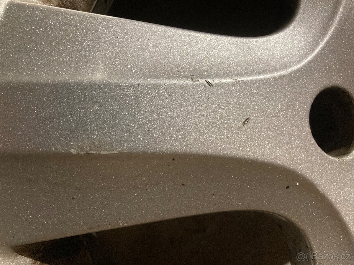 Litinové disky originální 16 palců z Octavia 1 - 4