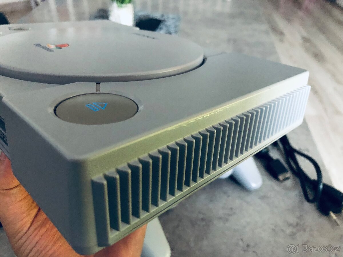 Playstation 1 Fat - 4