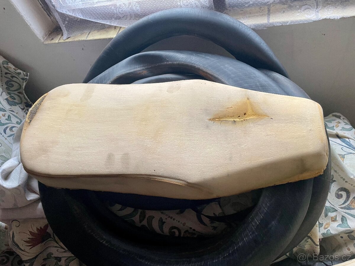 Molitan sedla Jawa 639 a Mustang - 4