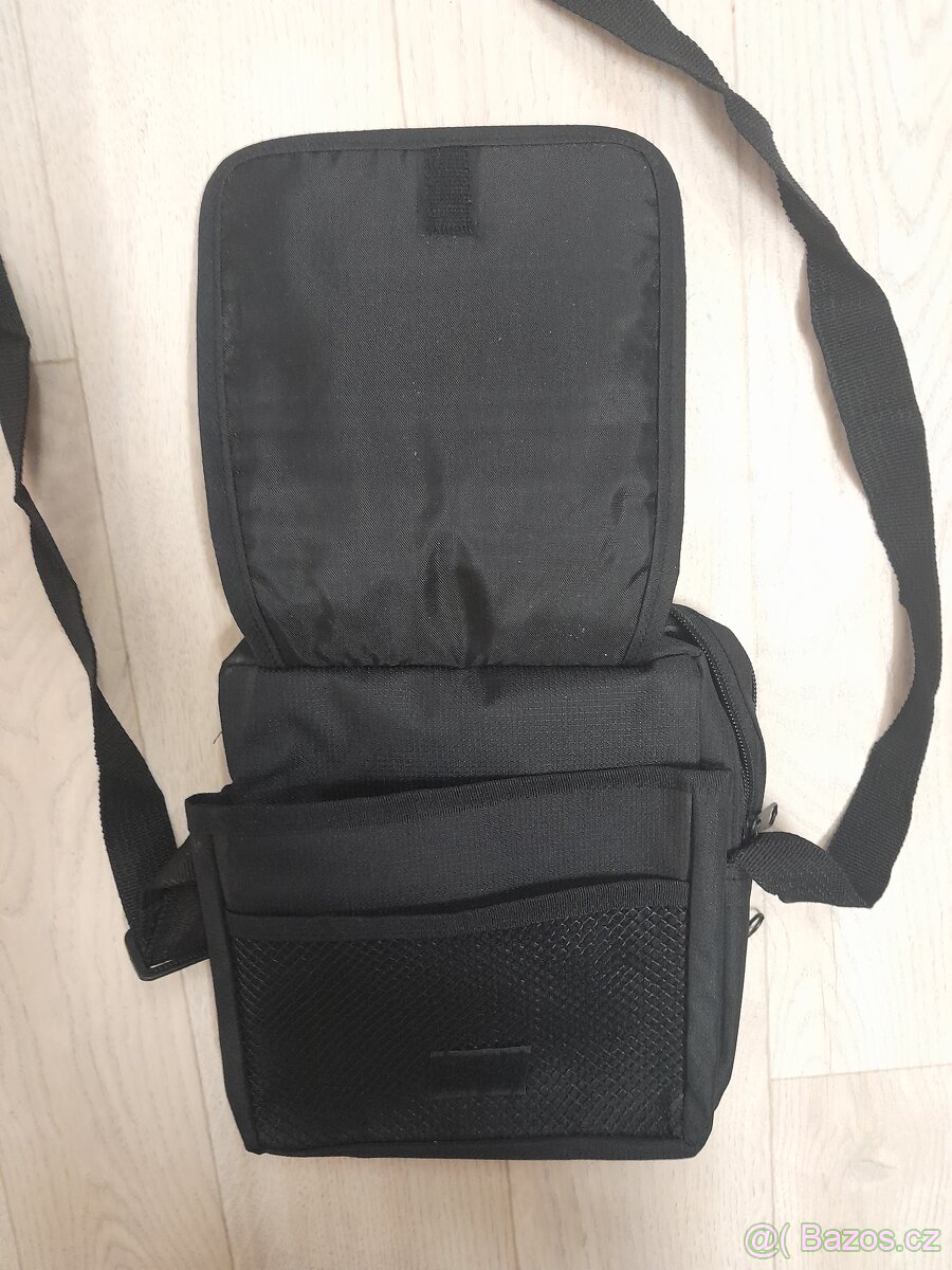Černá pánská taška přes rameno - 4